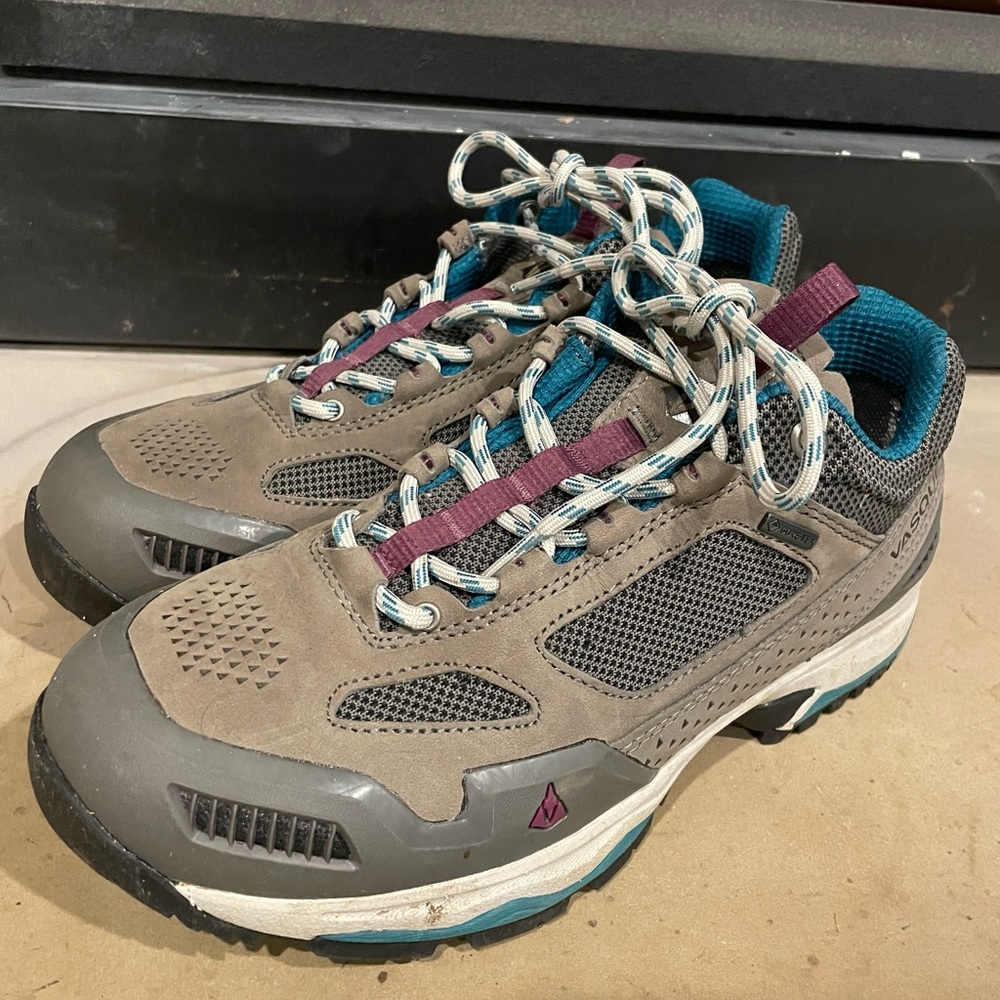Vasque Breeze III AT Low GTX Hiking Shoes W Size 9M EU 40 RARE Gray Teal Purple